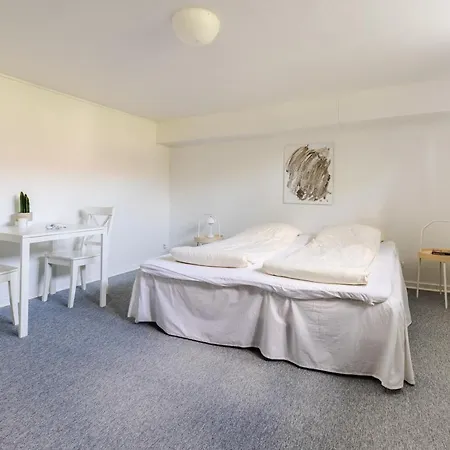 Vaerelse I Rolig Villakvarter, Beliggenhed Ubytování v soukromí