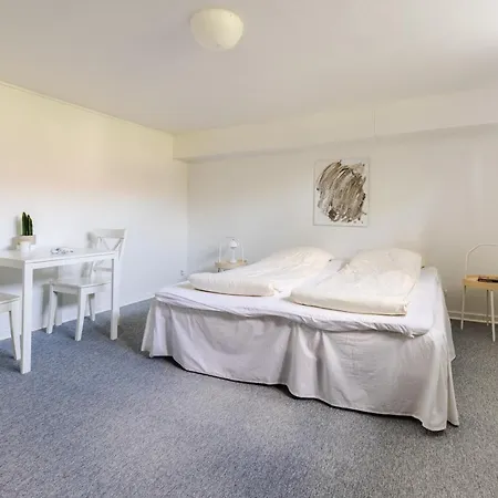 Vaerelse I Rolig Villakvarter, Beliggenhed Séjour chez l'habitant